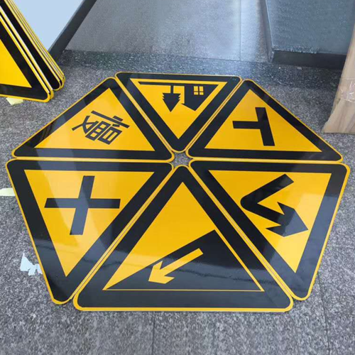 道路交通标志牌信通加工限速标志牌厂家旅游景区标志牌